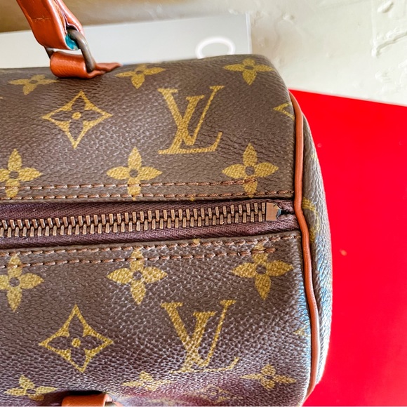 Authentic Louis Vuitton Monogram Papillon 30 Hand Bag Vintage LV Purse Pre-Loved - Picture 8 of 14